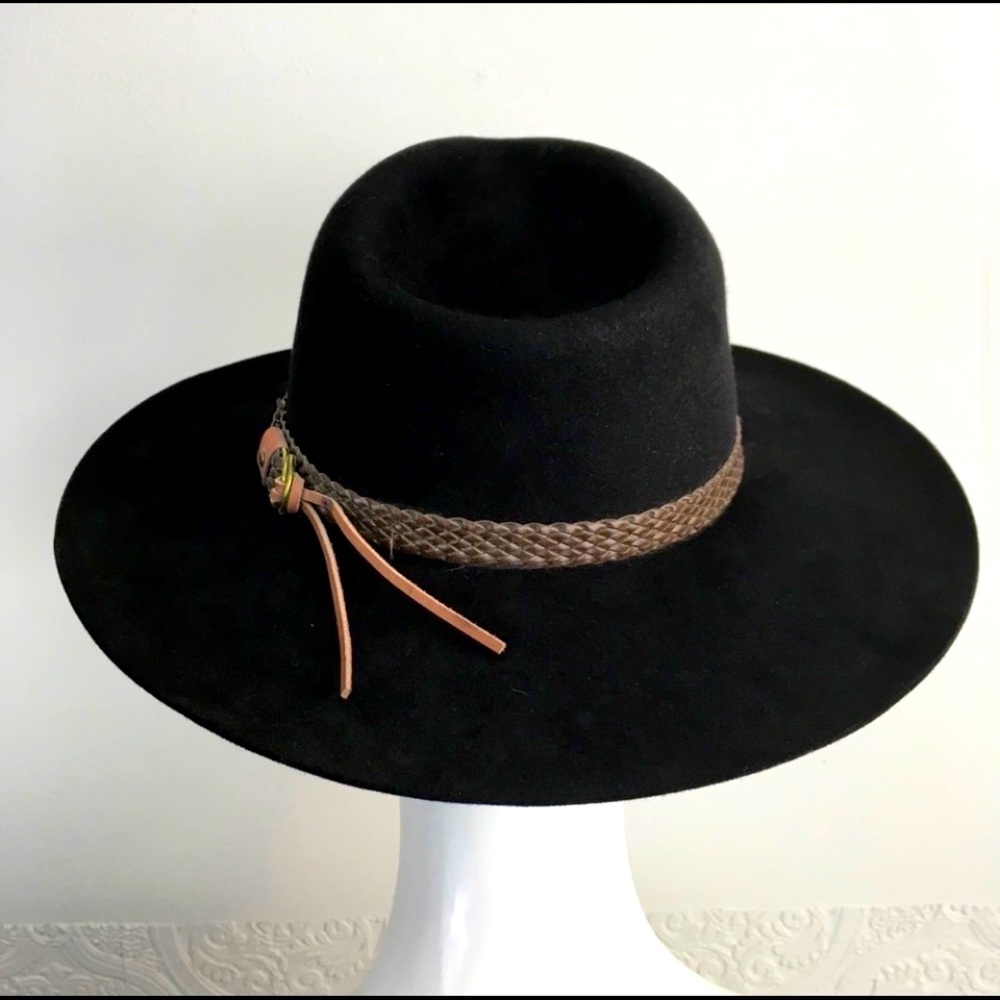 Eddy black beaver hat quadruple X’s!